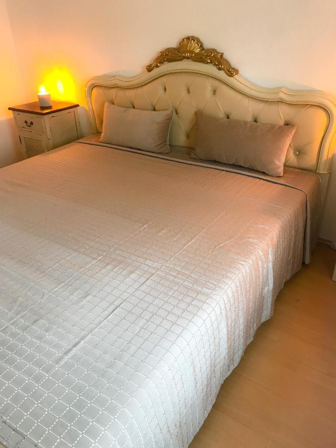 "Casa20200" 2 X Apartments Je 150Qm Fuer Business, Familien, Gruppen, Handwerker 15Min Von Berlin, Erdbeerhof, Outlet B5, 5Min Vom See Falkensee !! 2 Apartment Each 150Qm For Business , Families 15Min From Berlin!! Buitenkant foto